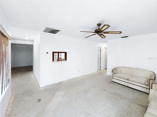 2006 N TAYLOR ROAD, Brandon, FL 33510