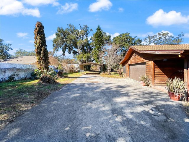 2006 N TAYLOR ROAD, Brandon, FL 33510