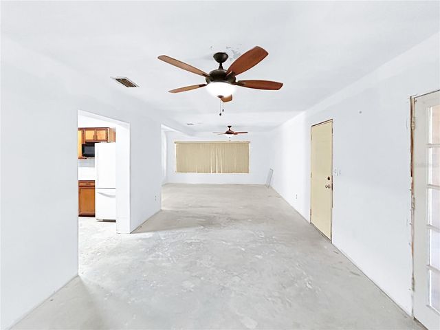 2006 N TAYLOR ROAD, Brandon, FL 33510