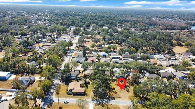 2006 N TAYLOR ROAD, Brandon, FL 33510