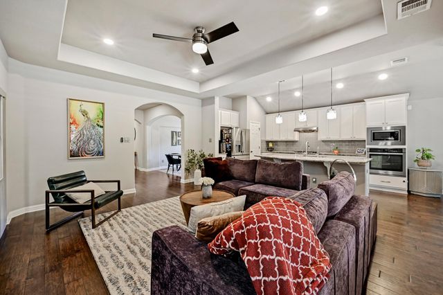 103 Walking Horse WAY, Cedar Park, TX 78613