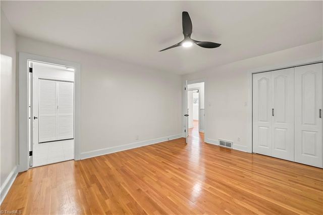 3245 Springside Drive, Clemmons, NC 27012