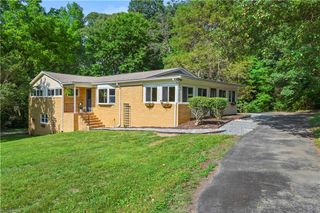 3245 Springside Drive, Clemmons, NC 27012