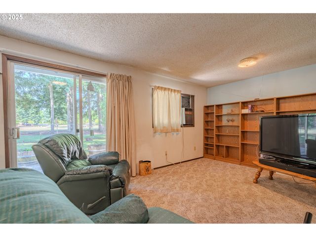 518 Ne 144TH Ave, Vancouver, WA 98684
