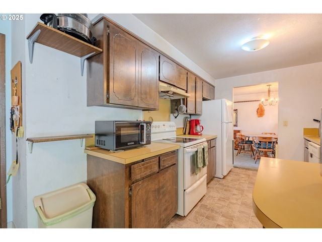 518 Ne 144TH Ave, Vancouver, WA 98684
