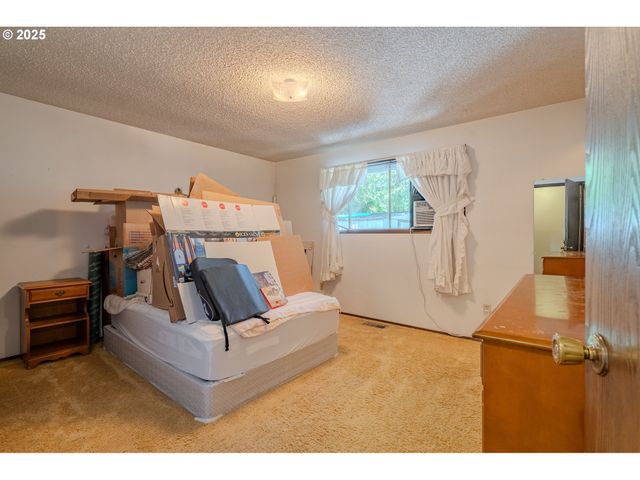 518 Ne 144TH Ave, Vancouver, WA 98684