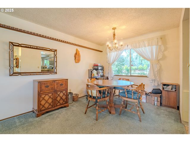 518 Ne 144TH Ave, Vancouver, WA 98684