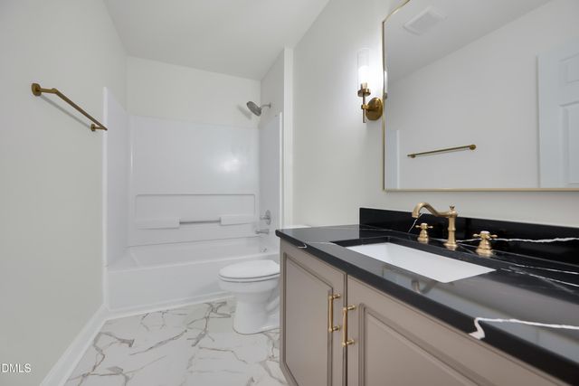 11 Shelburn Court, Durham, NC 27712