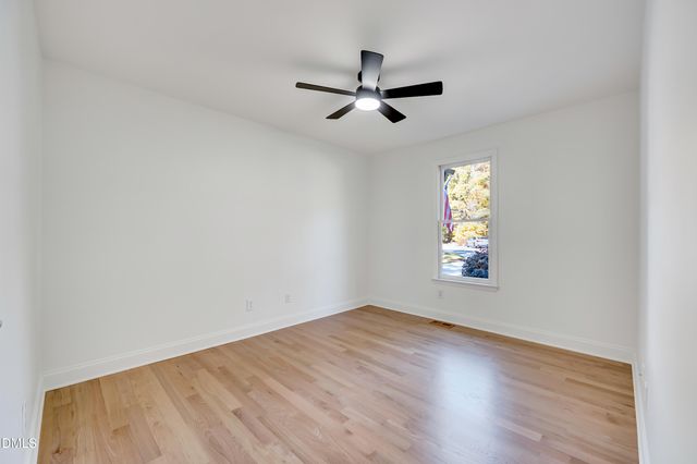 11 Shelburn Court, Durham, NC 27712