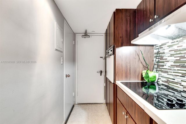 1200 W Ave 312 312, Miami Beach, FL 33139