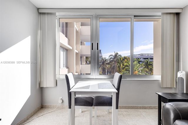 1200 W Ave 312 312, Miami Beach, FL 33139