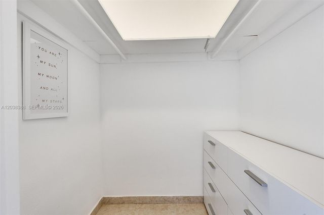 1200 W Ave 312 312, Miami Beach, FL 33139