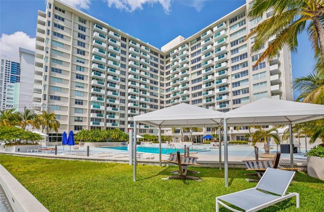 1200 W Ave 312 312, Miami Beach, FL 33139