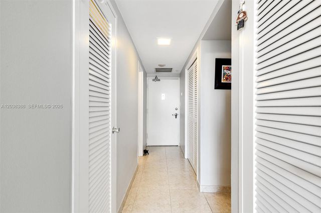 1200 W Ave 312 312, Miami Beach, FL 33139
