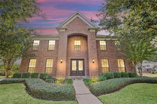 17223 Shadow Valley Drive, Spring, TX 77379