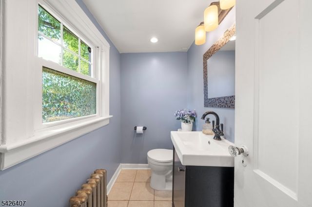 192 Gregory Ave, West Orange Twp., NJ 07052