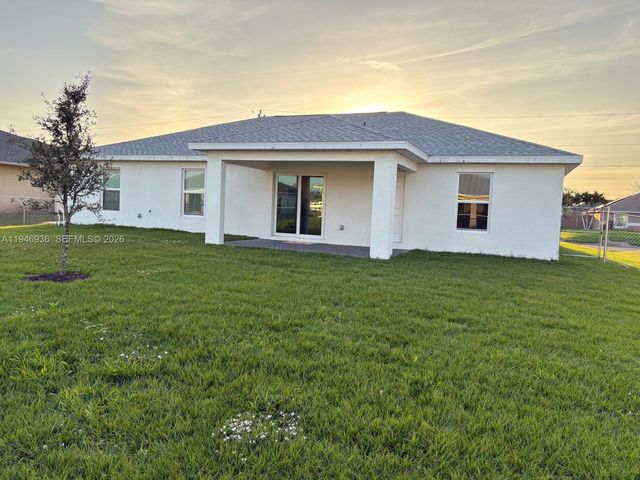 3223 NE 14th Ave 0, Cape Coral, FL 33909