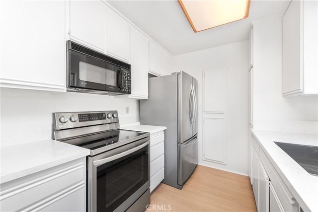 19828 Spanish Oak, Newhall, CA 91321