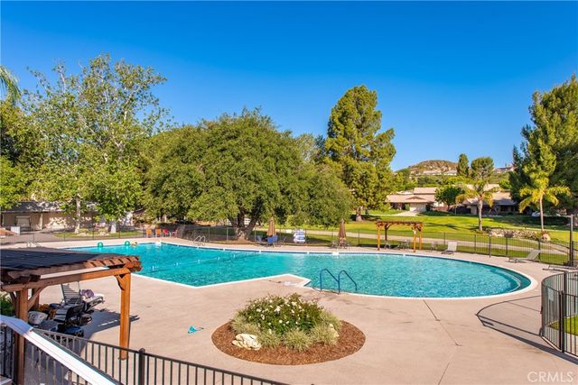 19828 Spanish Oak, Newhall, CA 91321