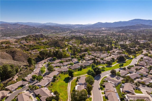 19828 Spanish Oak, Newhall, CA 91321