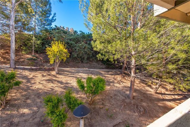 19828 Spanish Oak, Newhall, CA 91321