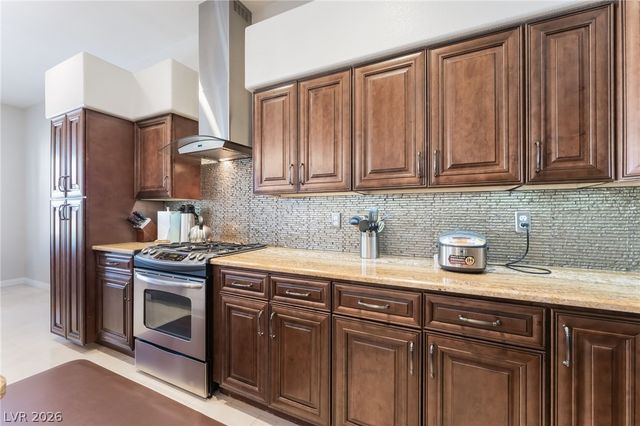 6272 Pride Lane, Las Vegas, NV 89103