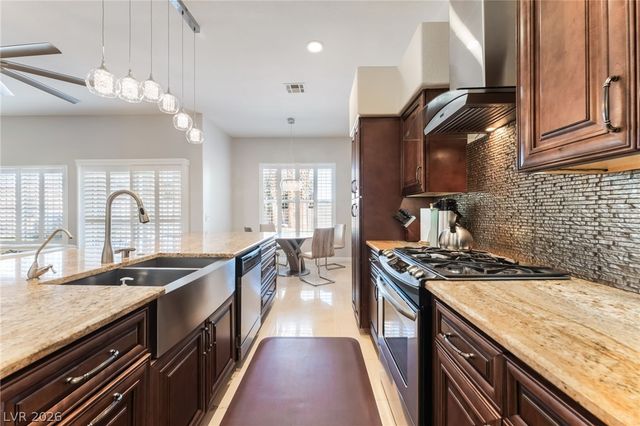 6272 Pride Lane, Las Vegas, NV 89103