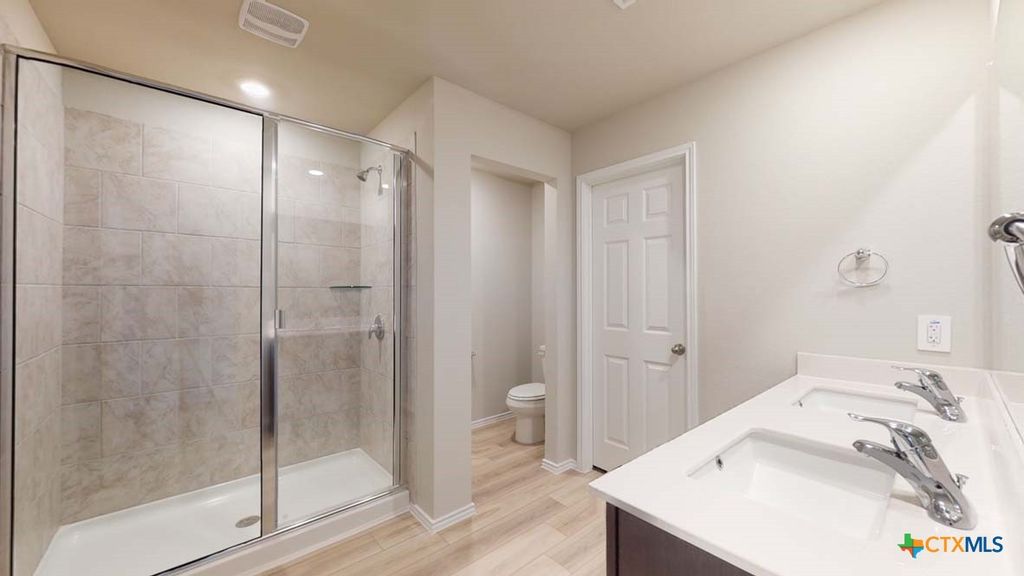 Image 15 of property listing at 225 Quarter Horse Road, Nolanville, TX 76559