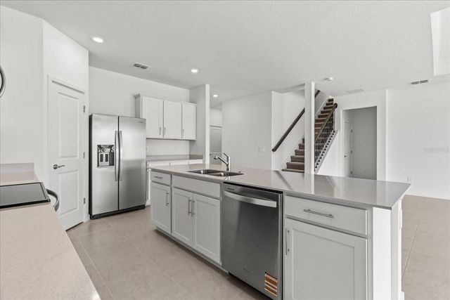 11216 SYCAMORE GLEN LOOP, Thonotosassa, FL 33592