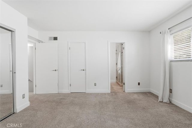 1747 Barry Avenue 106, Los Angeles, CA 90025