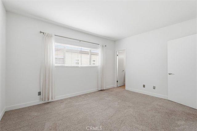 1747 Barry Avenue 106, Los Angeles, CA 90025