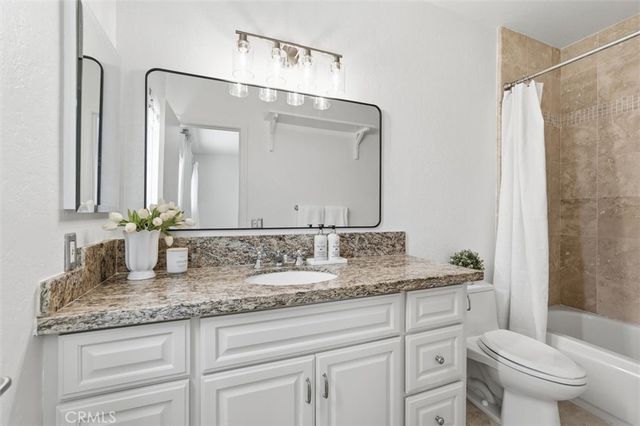 1747 Barry Avenue 106, Los Angeles, CA 90025