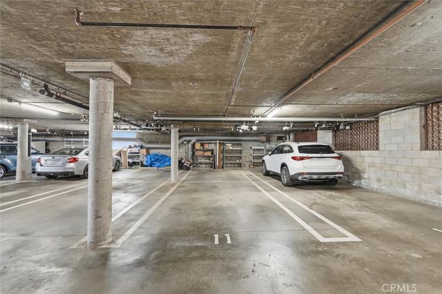 1747 Barry Avenue 106, Los Angeles, CA 90025