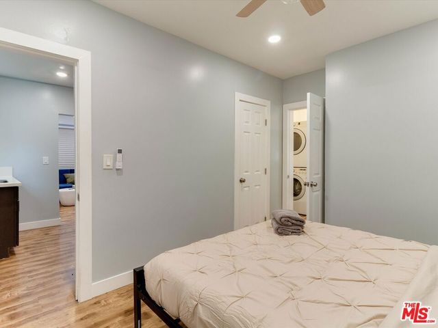 11472 VENTURA B, Studio City, CA 91604