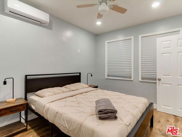 11472 VENTURA B, Studio City, CA 91604