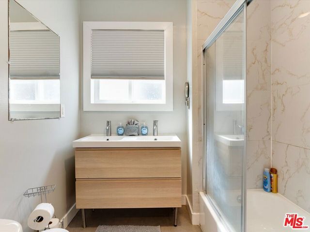 11472 VENTURA B, Studio City, CA 91604