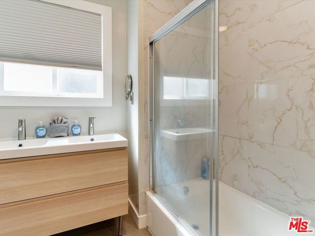 11472 VENTURA B, Studio City, CA 91604
