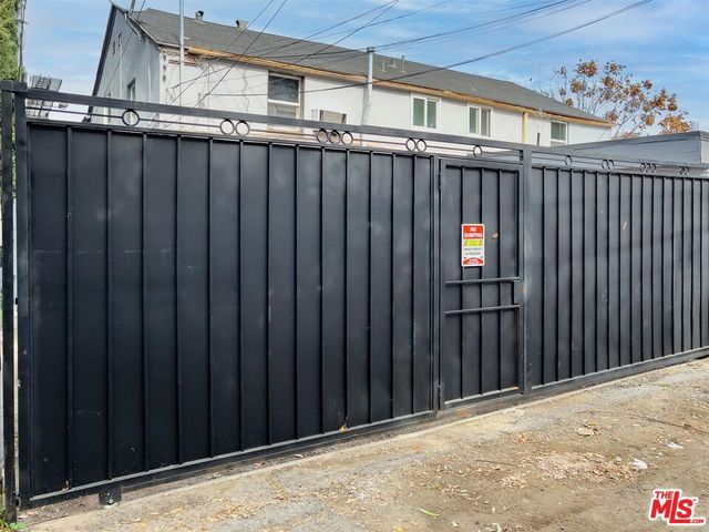 11472 VENTURA B, Studio City, CA 91604
