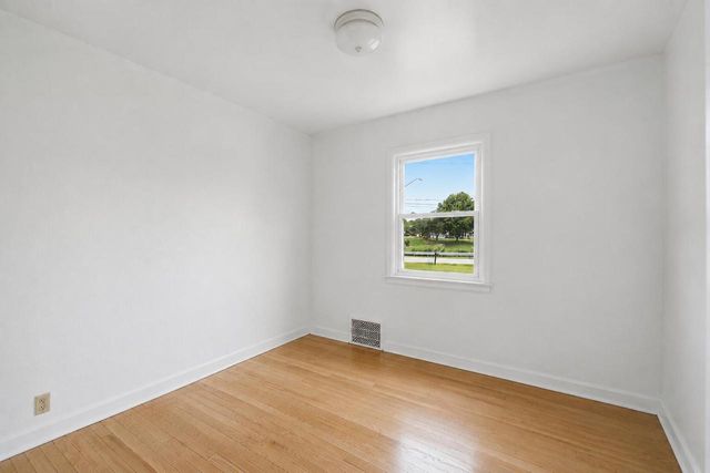 10110 S Shepard AVENUE, Oak Creek, WI 53154