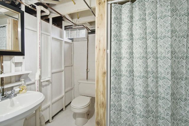 10110 S Shepard AVENUE, Oak Creek, WI 53154