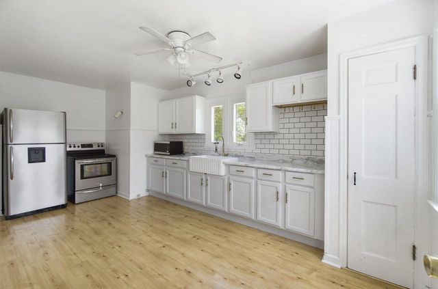 10110 S Shepard AVENUE, Oak Creek, WI 53154