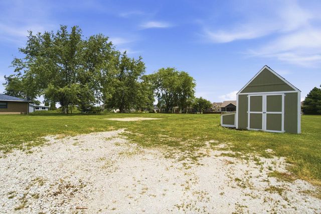 10110 S Shepard AVENUE, Oak Creek, WI 53154
