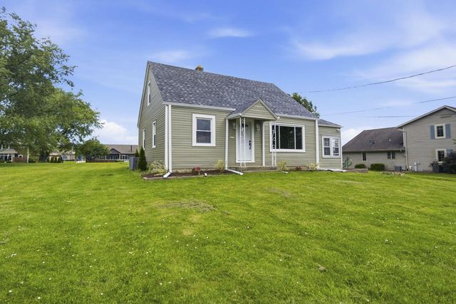 10110 S Shepard AVENUE, Oak Creek, WI 53154