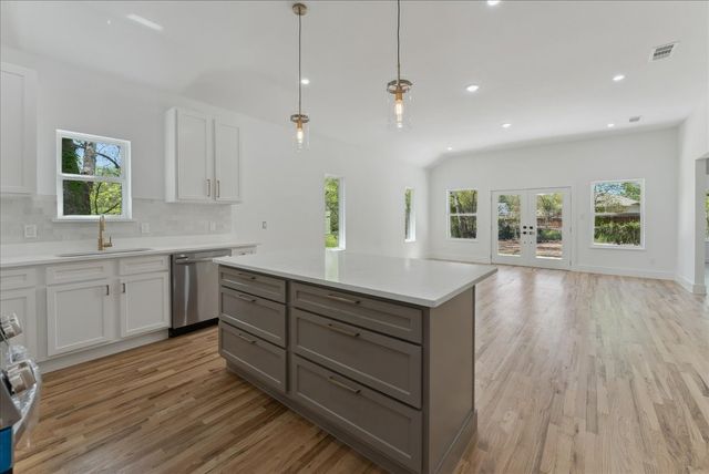 1313 Franklin Avenue, Bonham, TX 75418