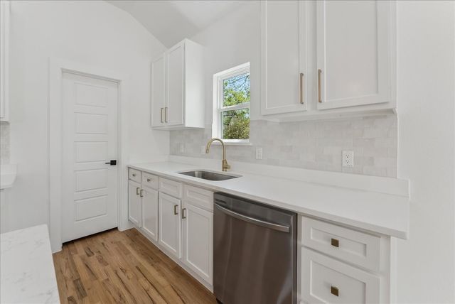 1313 Franklin Avenue, Bonham, TX 75418