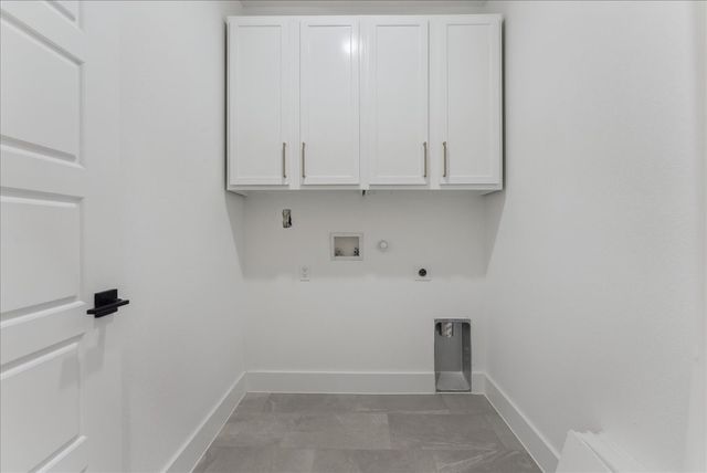 1313 Franklin Avenue, Bonham, TX 75418