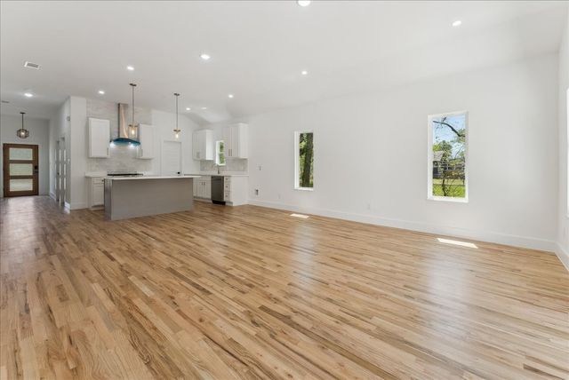 1313 Franklin Avenue, Bonham, TX 75418