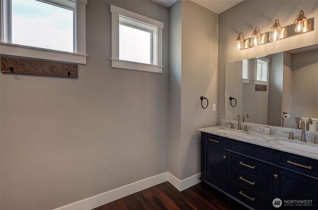 1900 Cumbo Court, Wenatchee, WA 98801