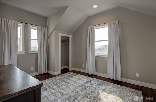 1900 Cumbo Court, Wenatchee, WA 98801