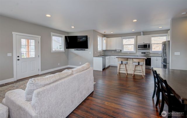 1900 Cumbo Court, Wenatchee, WA 98801